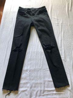Uniqlo Ripped Lady's Jeans