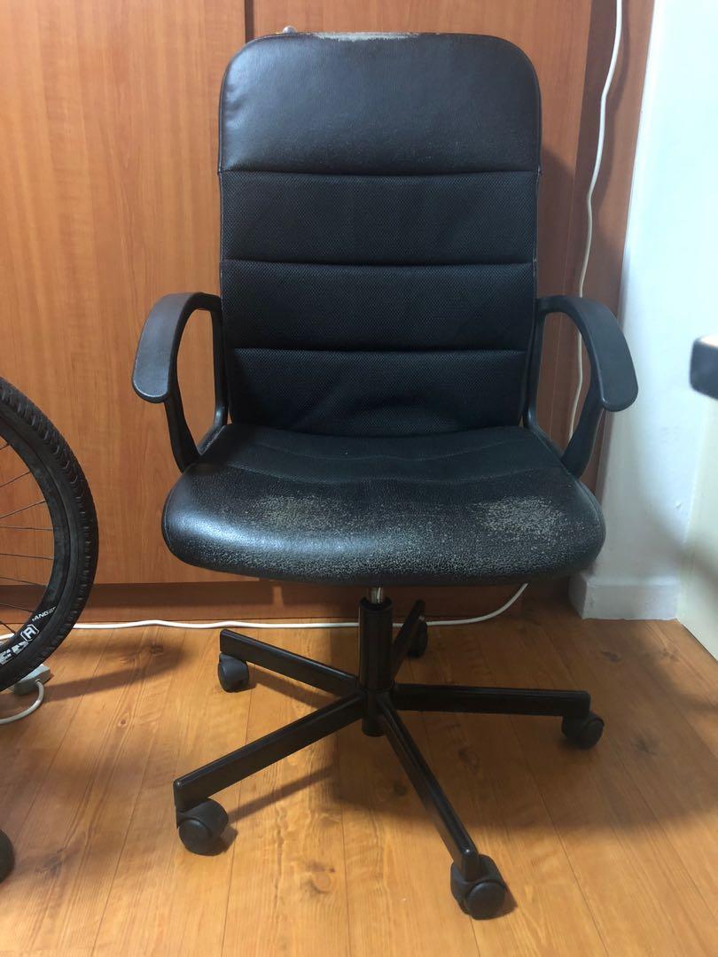 Used computer chair, Furniture & Home Living, Furniture, Chairs on