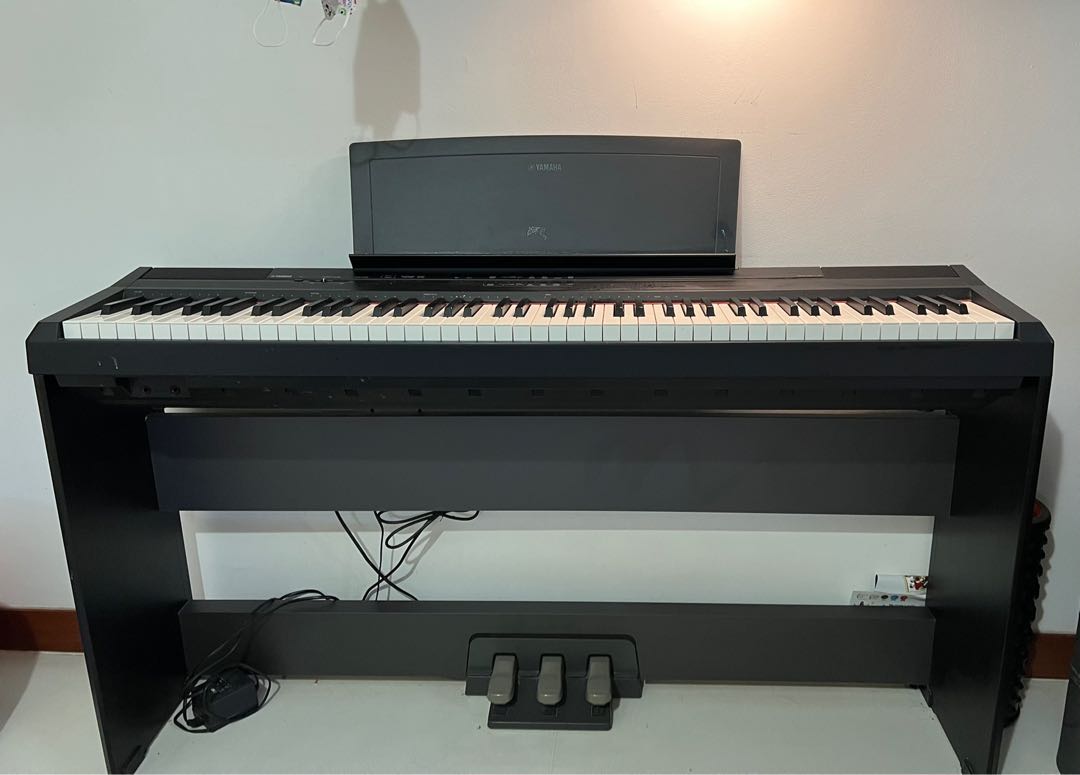 Used YAMAHA digital piano, Hobbies & Toys, Music & Media, Musical