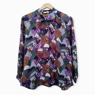 (Category: ) located in . Submitted by lilee.closet (Listing ID 1152782185, Image 1). Description: .