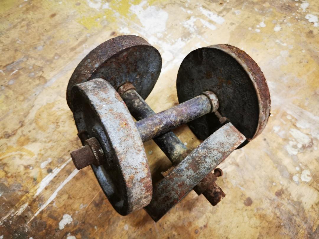 Vintage dumbbells for sale store