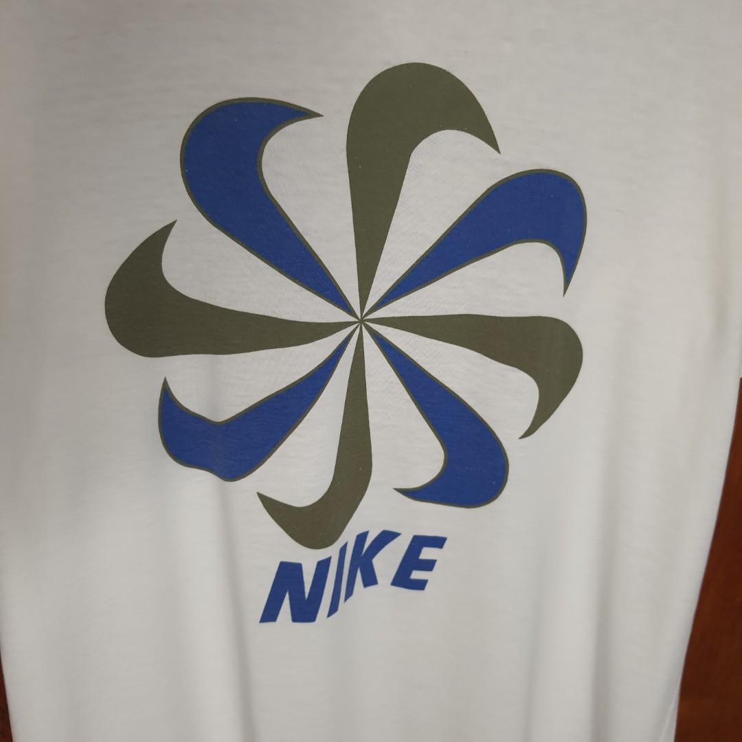 Vintage Nike Pinwheel 90's, Men's Fashion, Tops & Sets, Tshirts & Polo ...
