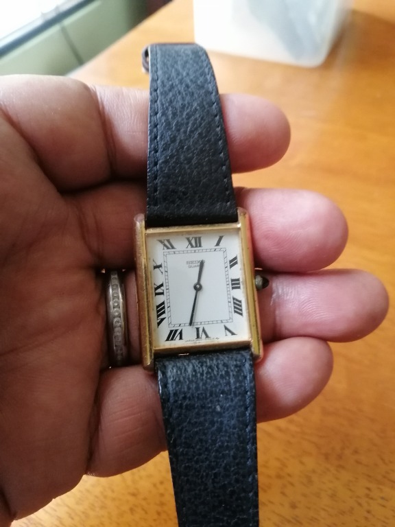 Vintage Seiko Tank Watch Leather Strap, Luxury, Watches on Carousell