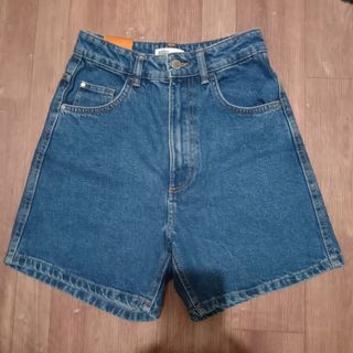 (Category: ) located in . Submitted by airasky (Listing ID 1152906027, Image 1). Description: .