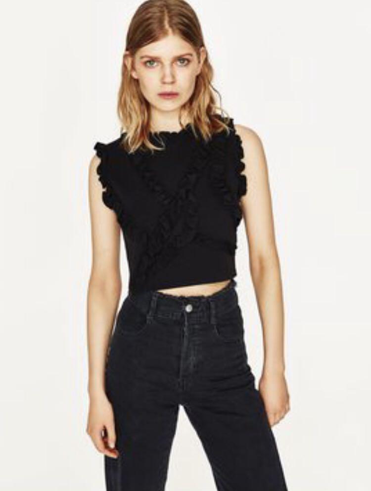 Zara black ruffle top, Women's Fashion, Muslimah Fashion, Tops on Carousell