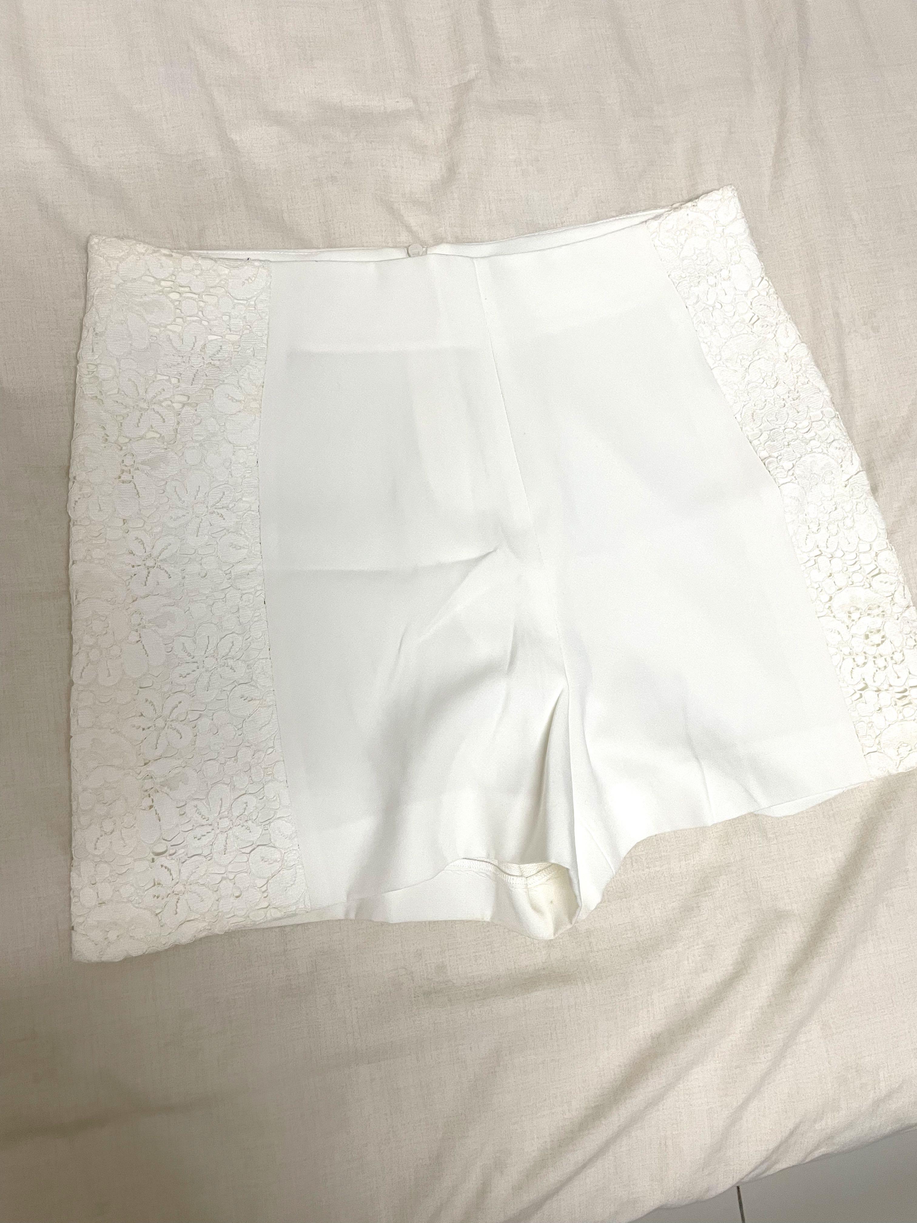 Zara White Shorts with Lace Size L, Women's Fashion, Bottoms, Shorts on  Carousell