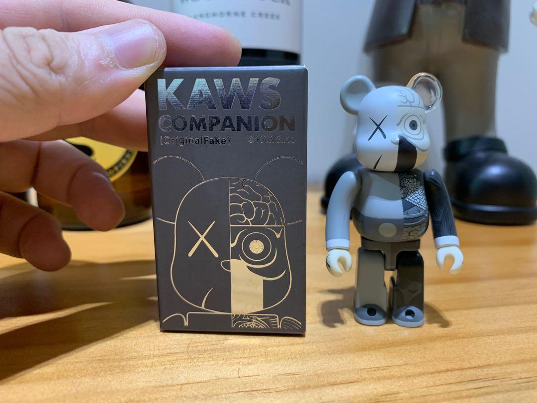 KAWS COMPANION BE@RBRICK OriginalFake 100%