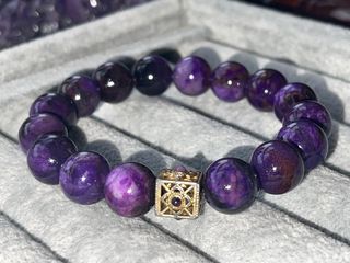 （分類：）位於 。 由 Rongor 提交（商品編號 1121879885，圖片 1）。簡介： 。