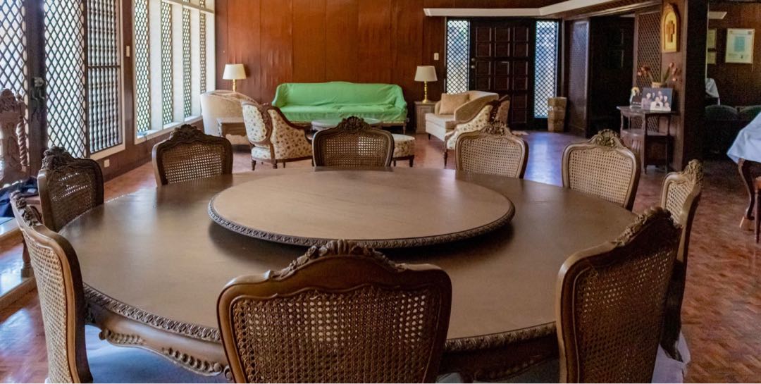 [SET] Antique Narra Dining Table with Lazy Susan and 8 Narra/Solohiya