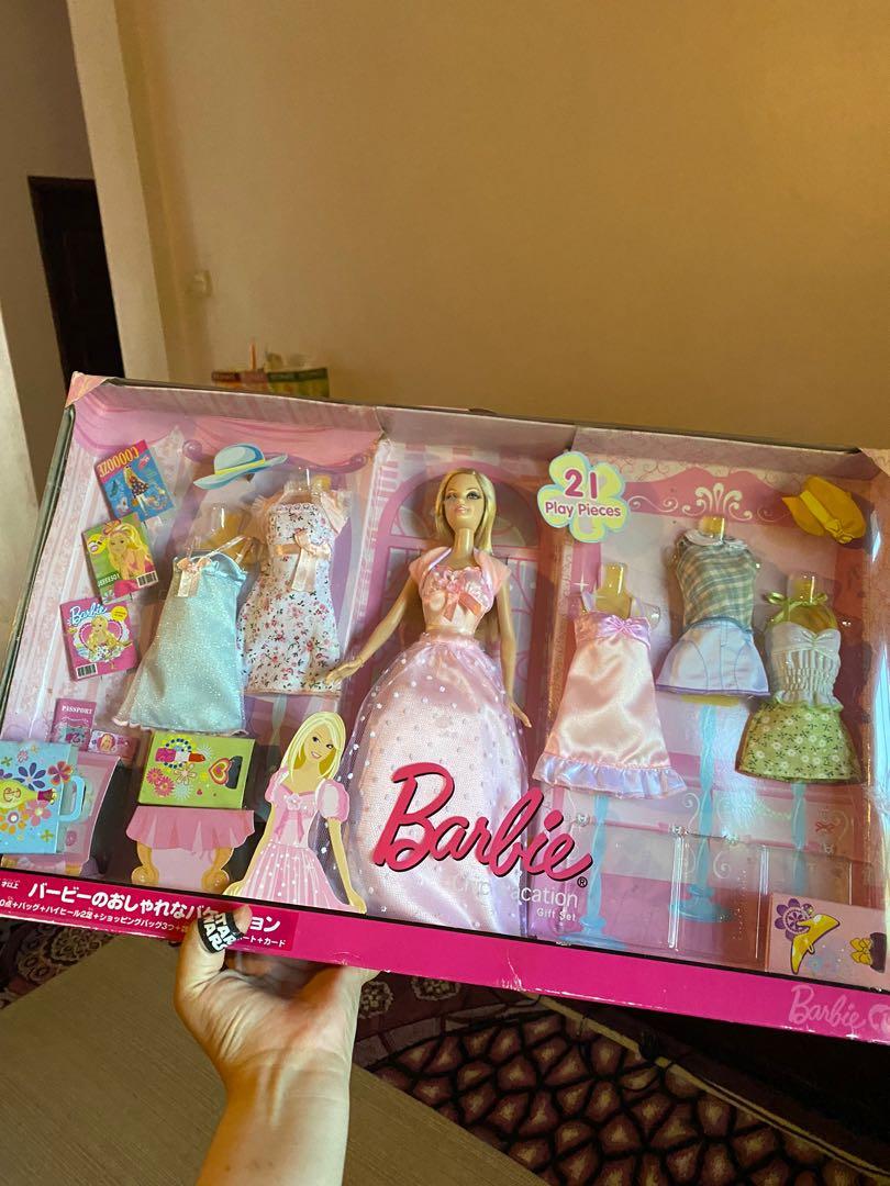 Barbie fashion activity gift set new arrivals