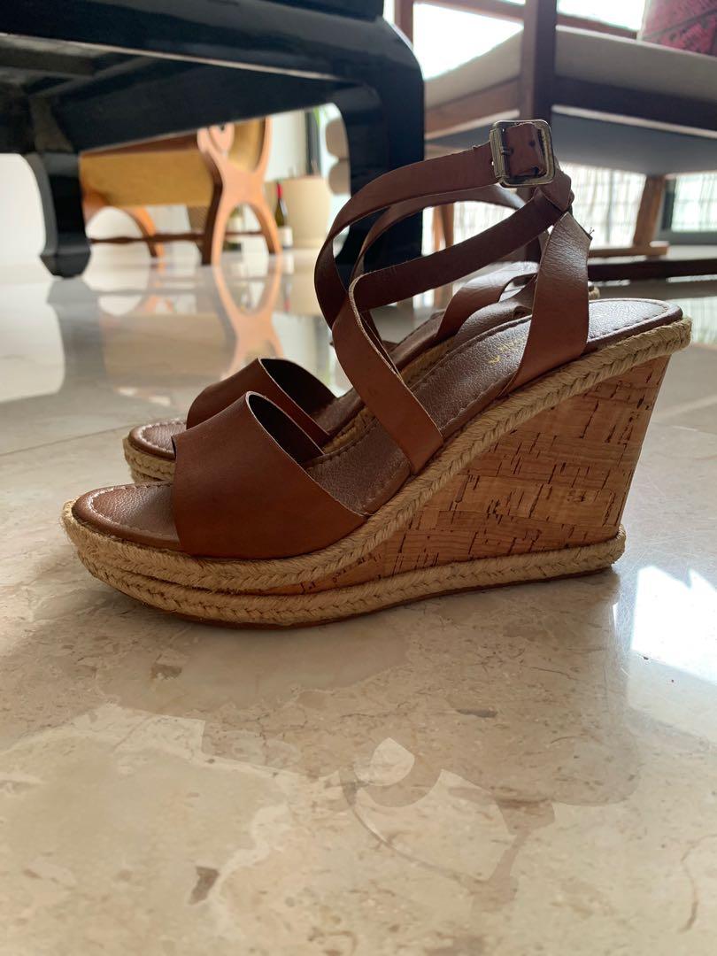 Carvela sale wedge sandals