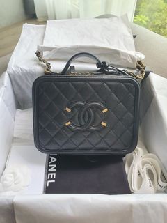 （分類：）位於 。 由 bagl0ver 提交（商品編號 1158024404，圖片 1）。簡介： 。