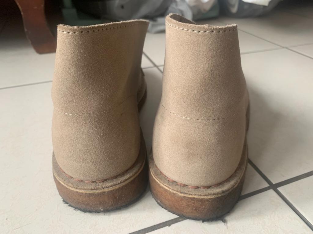 Clarks Originals desert boot 沙色沙漠靴, 他的時尚, 鞋, 靴在旋轉拍賣