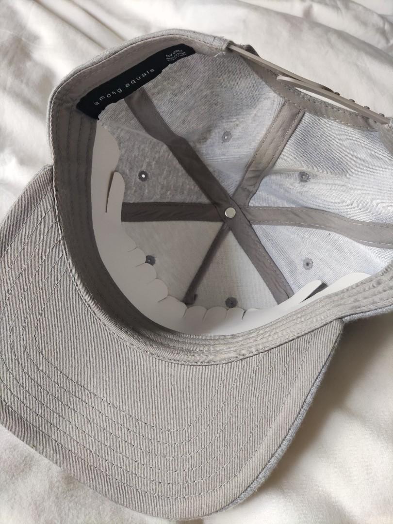 Cotton On Among Us 'Hoops' Heather Grey Snapback (Category: Caps & Hats) located in Pasig City. Submitted by wavecloset (Listing ID 1158019915, Image 3). Description: Never worn. Legit..