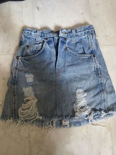 (Category: ) located in . Submitted by hellom8 (Listing ID 1158046403, Image 1). Description: .