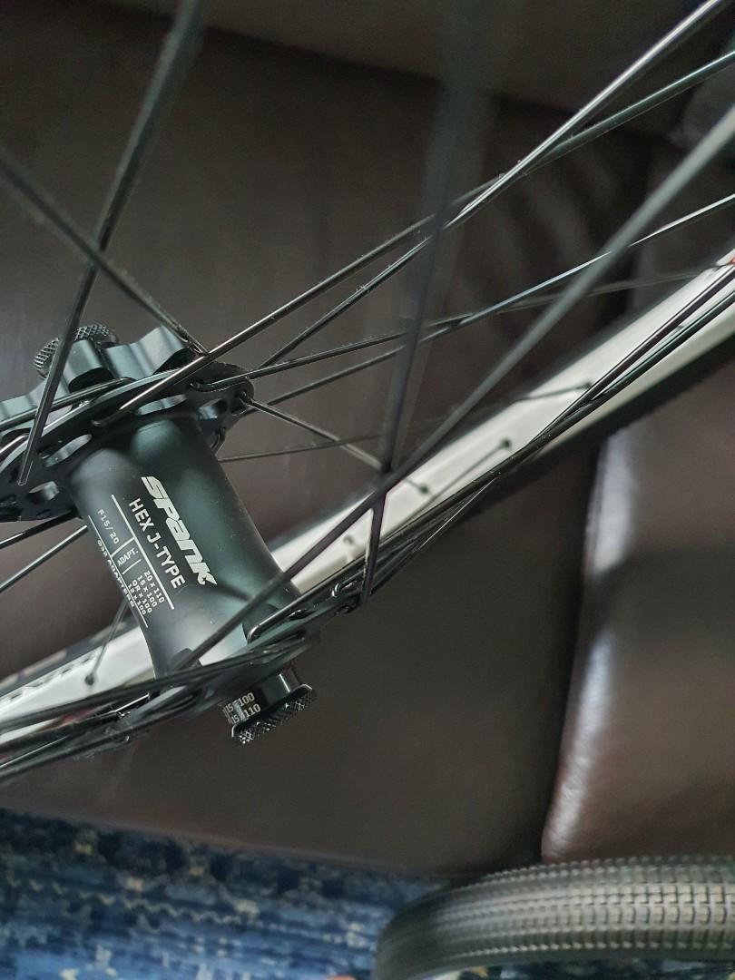 Halo chaos Dirt jump wheelset 26