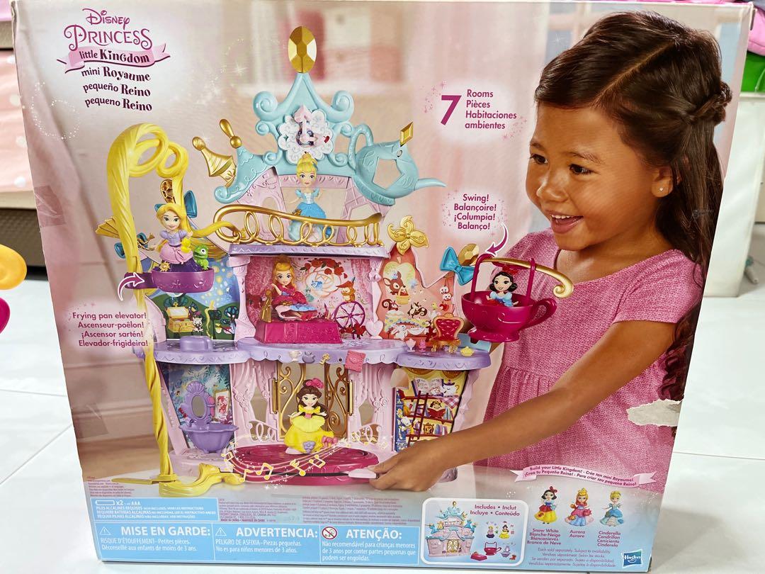 Disney musical outlet moments castle