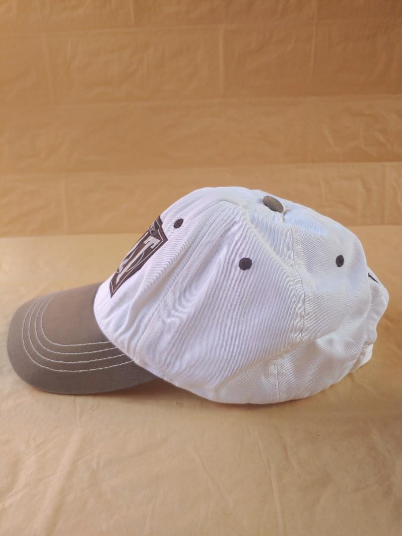 EVERLAST Boxing Cap, Men's Fashion, Watches & Accessories, Caps & Hats on Carousell