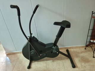 (Category: ) located in . Submitted by ald.n (Listing ID 1158069020, Image 1). Description: .
