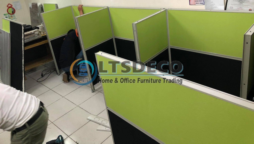 FULL FABRIC WALL PANEL OFFICE PARTITIONS, Furniture & Home Living