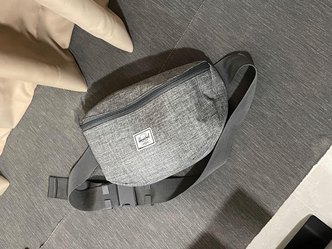 Herschel waist bag, Men's Fashion, Bags, Sling Bags on Carousell