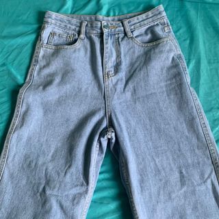 (Category: ) located in . Submitted by beanieeboppp (Listing ID 1158073471, Image 1). Description: .