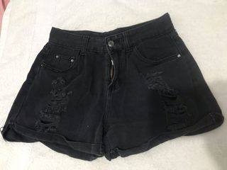 (Category: ) located in . Submitted by ssccintillate (Listing ID 1158071079, Image 1). Description: .
