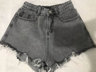 (Category: ) located in . Submitted by ssccintillate (Listing ID 1158072304, Image 1). Description: .