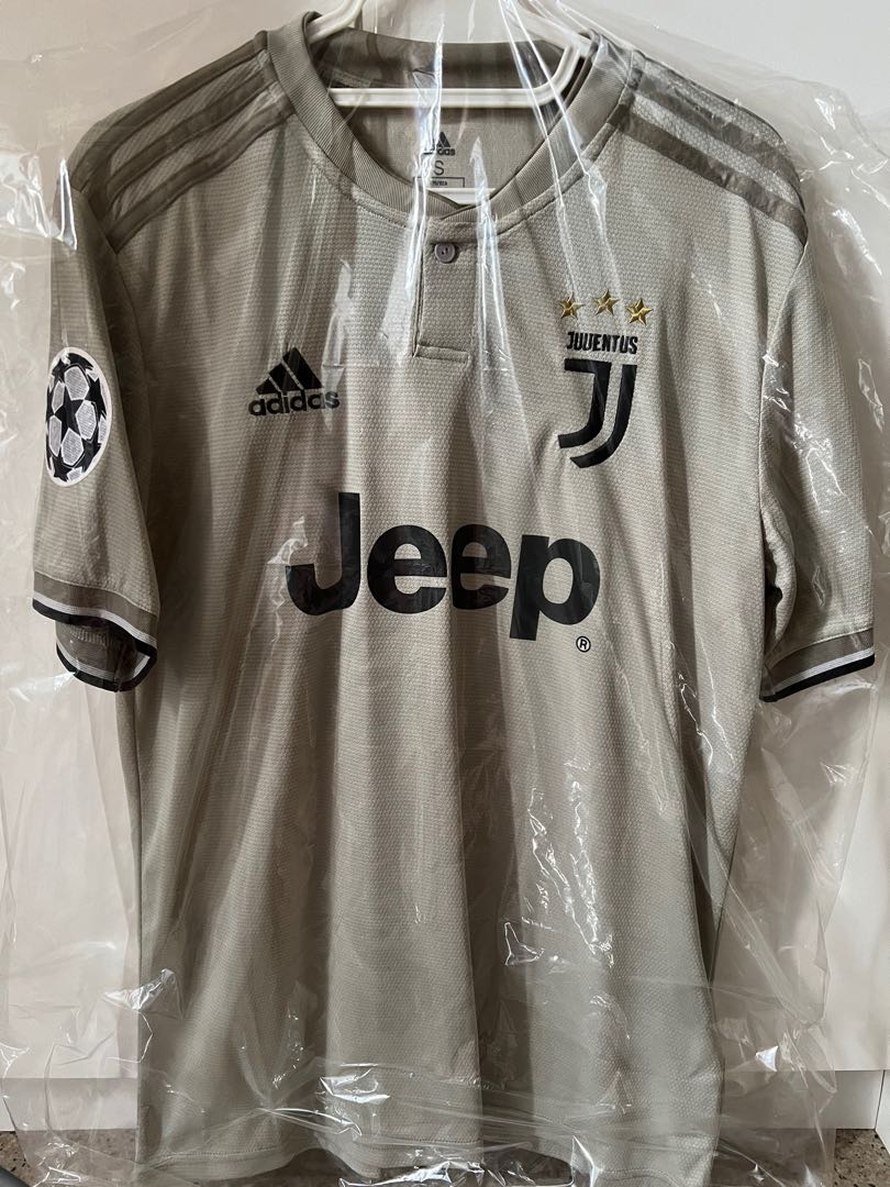 Ronaldo away jersey juventus 2025
