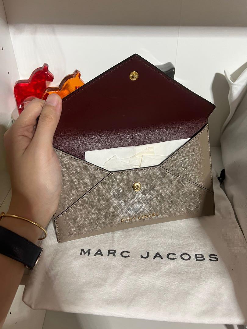 Marc jacobs on sale envelope clutch