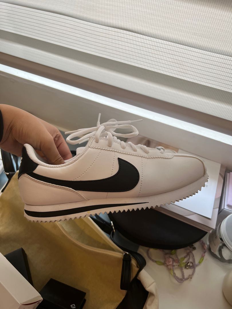 Nike cortez womens top black and white