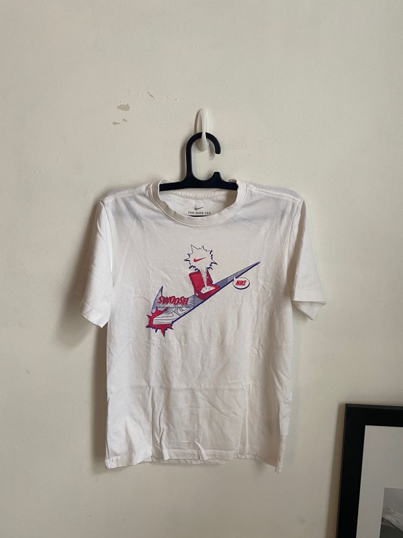 Nike White Graphic T-Shirt size S 