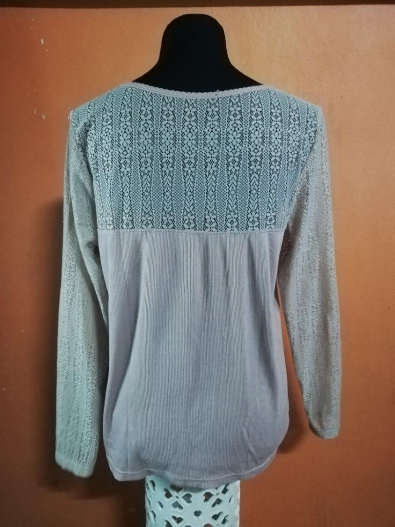 Pre - loved clothes, Women's Fashion, Tops, Longsleeves on Carousell