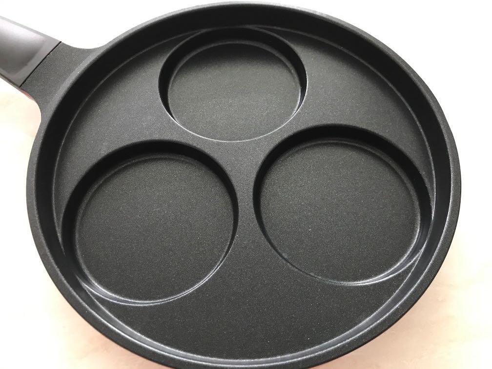 QUEENSENSE] NonInduction Pan with 3 Spaces Egg Frying Pan 24cm