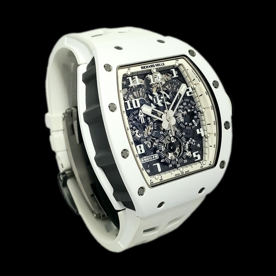 Rm discount 011 white