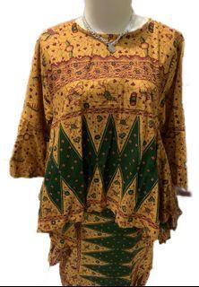 Setelan batik jupri