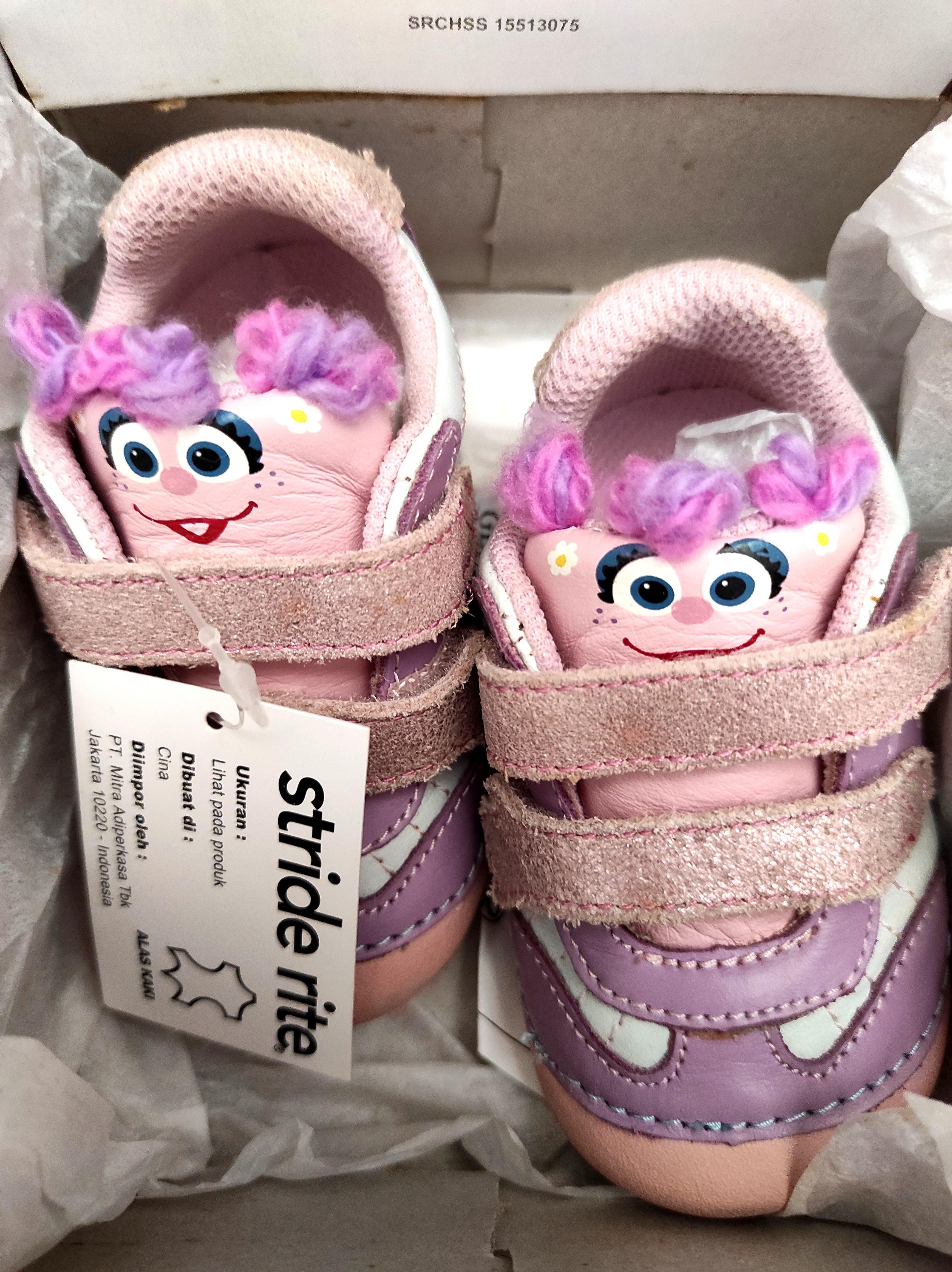 Stride rite sesame street online