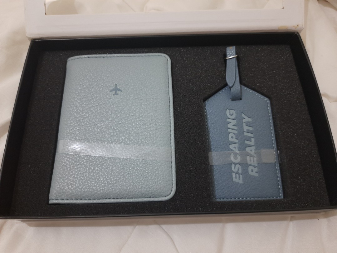 Typo RFID Passport Holder and Luggage Tag Set, Hobbies & Toys, Travel