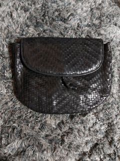 (Category: ) located in . Submitted by yourlittleshop_yls (Listing ID 1158089258, Image 1). Description: .