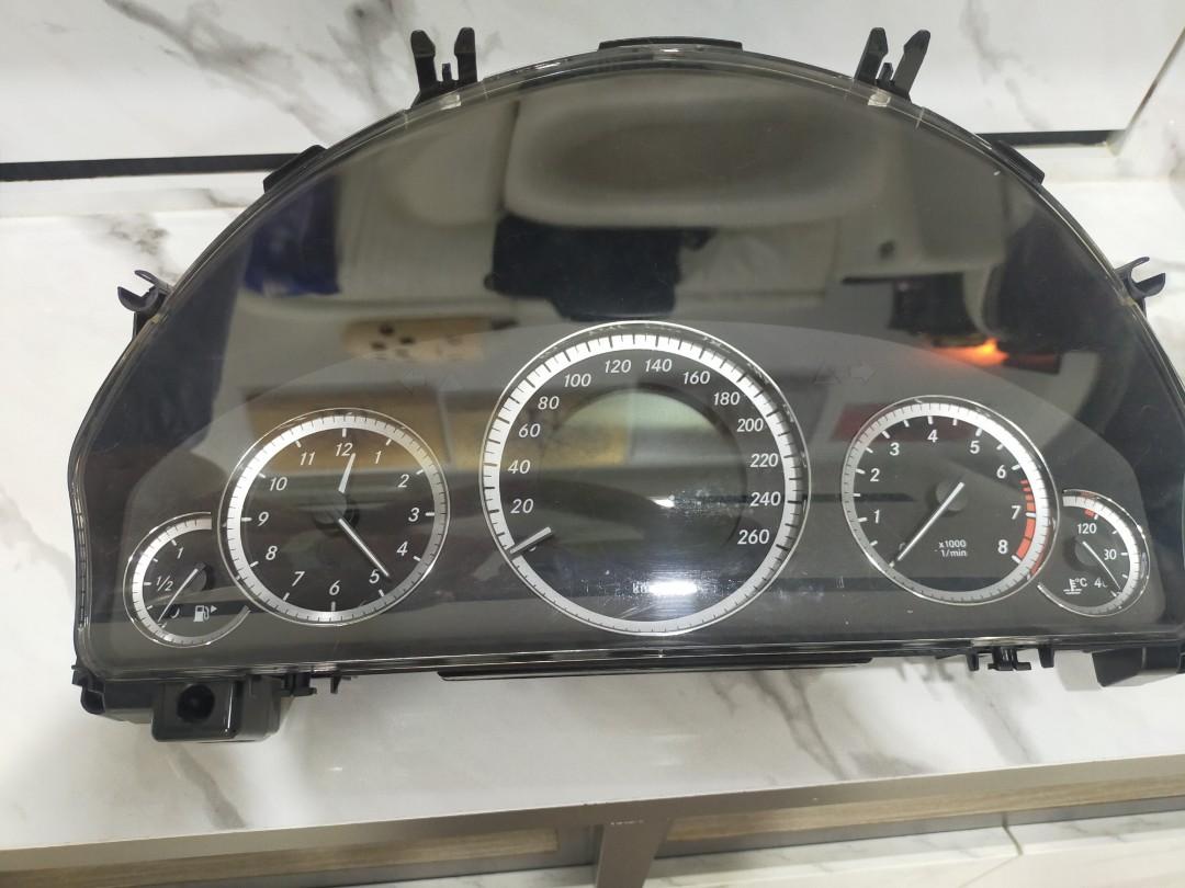 W212 speedometer (2009 model), Car Accessories, Electronics & Lights on