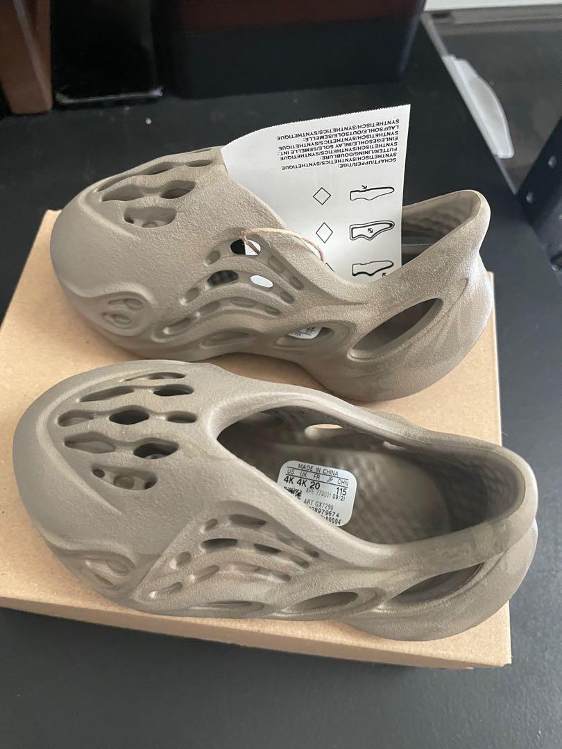 (infant 4k US/UK) adidas Yeezy Foam RNNR Stone Sage