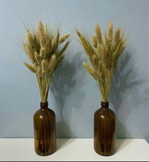 dried flowers with vase(₱180each)
