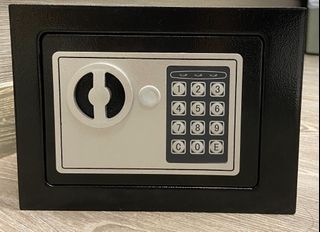 （分類：）位於 。 由 nanapang128 提交（商品編號 1153049428，圖片 1）。簡介： 。