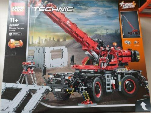 全新樂高Lego 42082 Technic Rough Terrain Crane New NIB Retired 