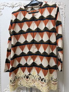 (Category: ) located in . Submitted by theownwardrobe (Listing ID 1152960699, Image 1). Description: .