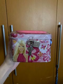 (Category: ) located in . Submitted by randomthingsifindinmyhouse (Listing ID 1153040145, Image 1). Description: .