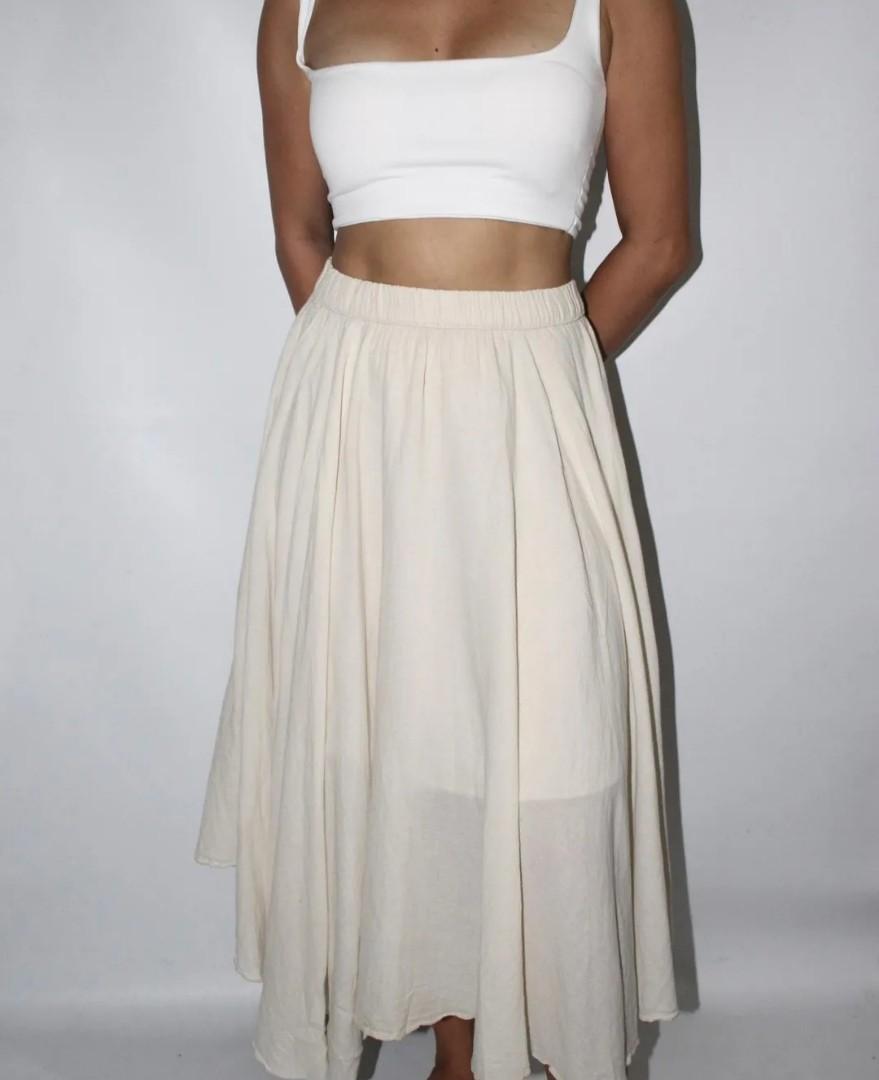 Flowy outlet beach skirt