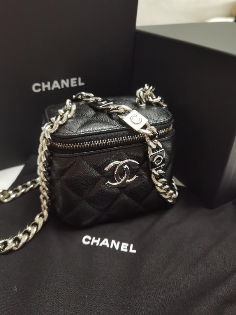 Chanel 2026 Preppy Coco Mini Vanity Shoulder Bag 17cm Black Caviar Leather