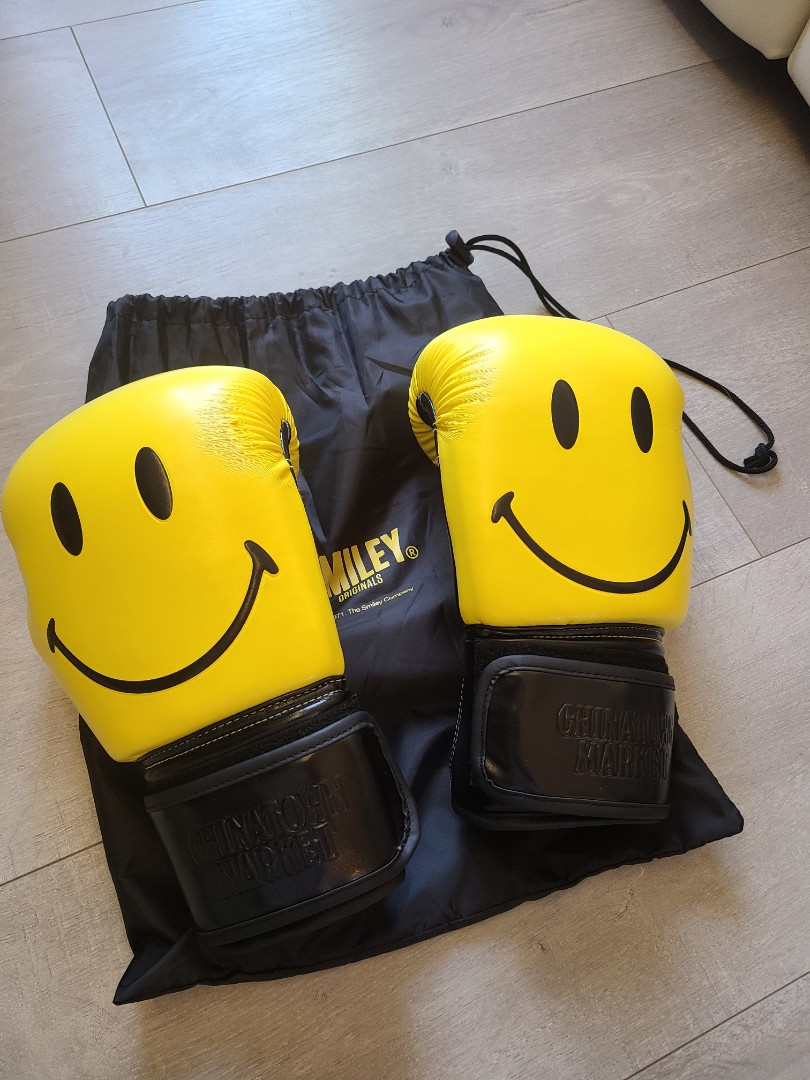 Chinatown boxing sale gloves