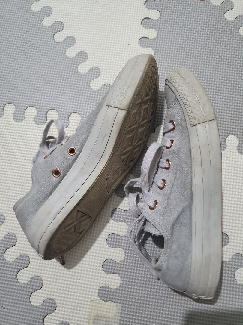 Grey and rose gold hot sale converse